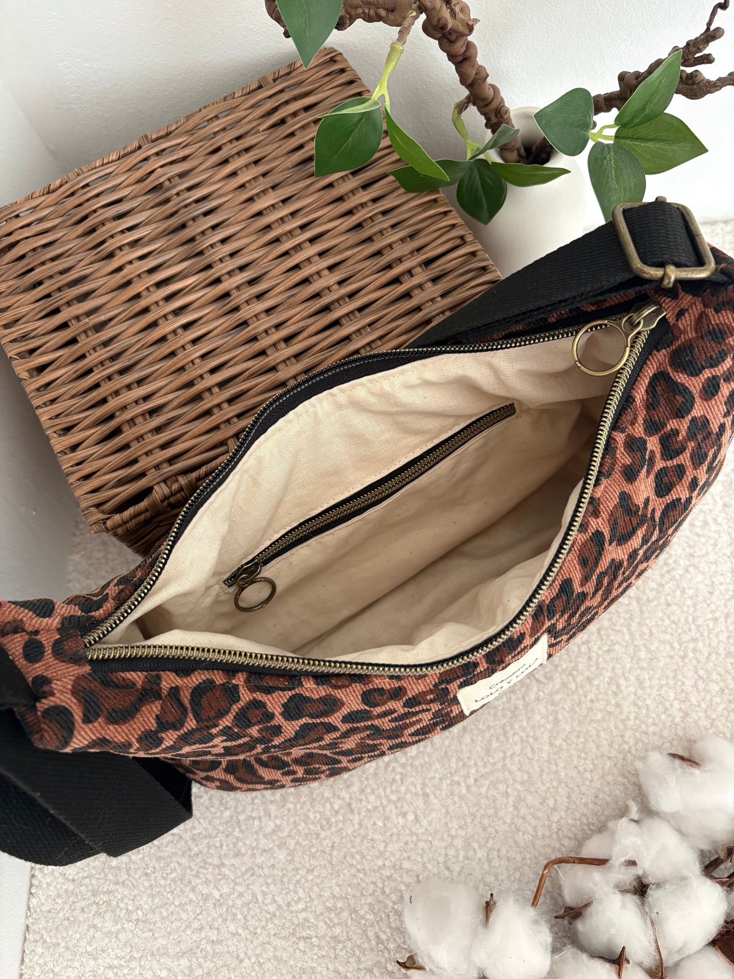 Sac femme baguette léopard velours bandoulière 