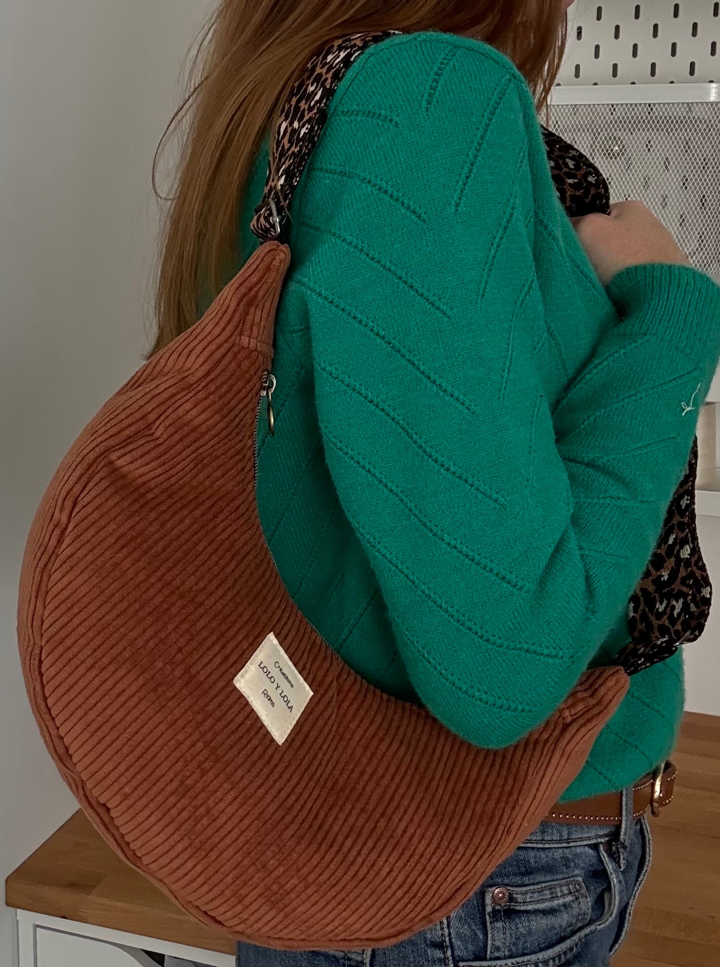 Sac femme velours côtelé 
Sac femme demi-lune velours côtelé 
Sac femme épaule bandoulière velours côtelé 
Sac femme velours marron camel 