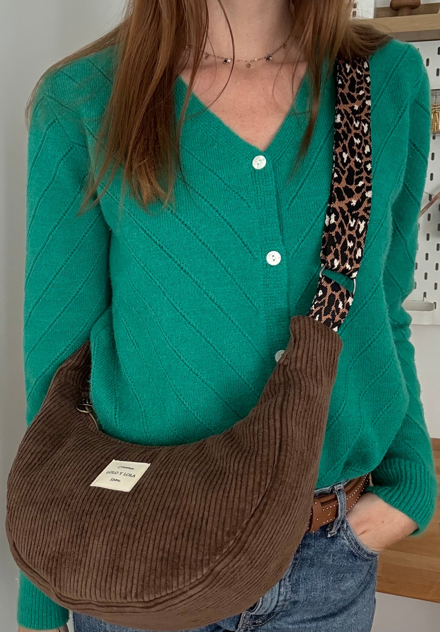 Sac femme velours côtelé 
Sac femme demi-lune velours côtelé 
Sac femme épaule bandoulière velours côtelé 
Sac femme velours marron chocolat 