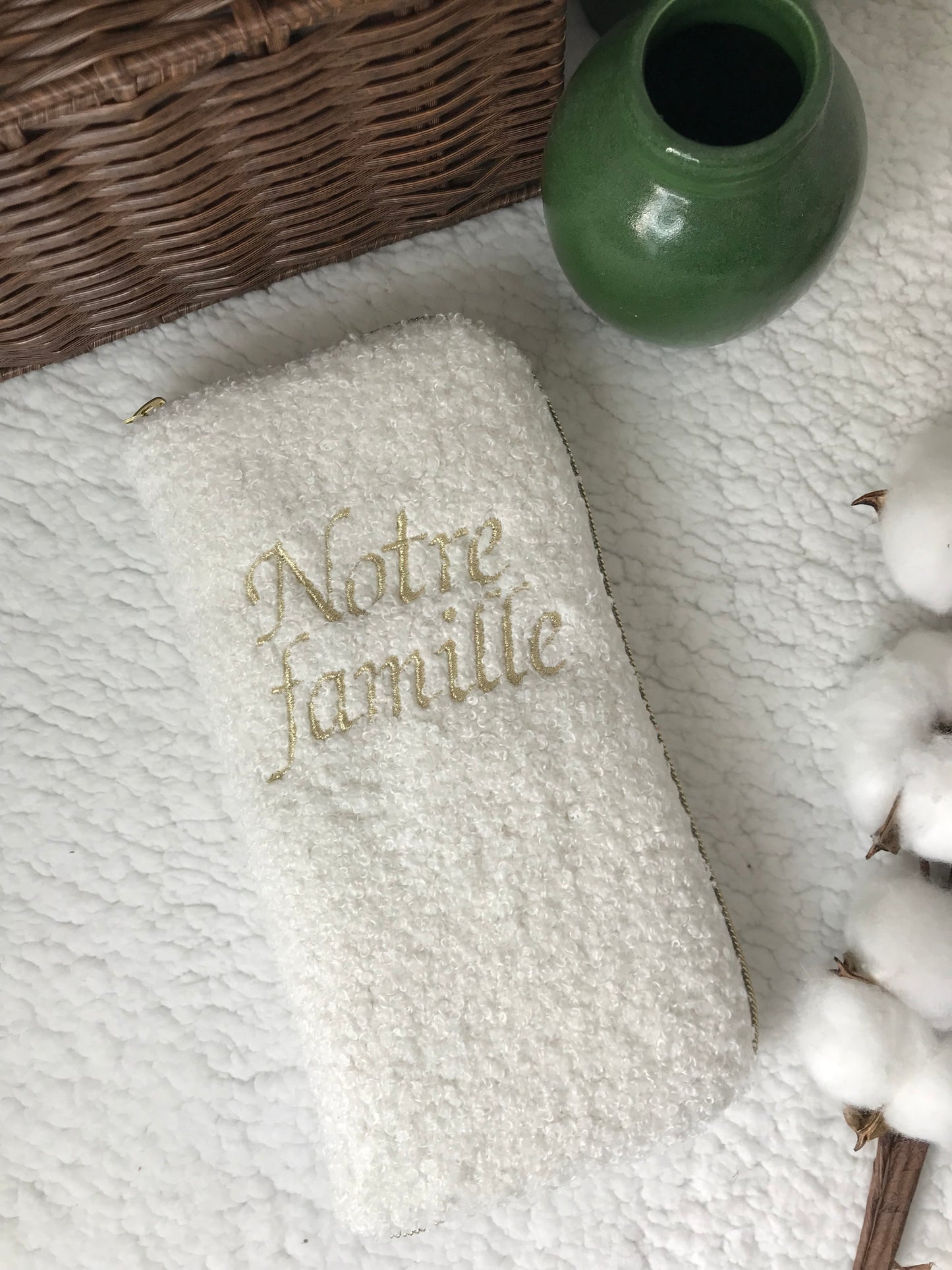 Protège livret de famille personnalisé velours côtelé bouclette écrue 