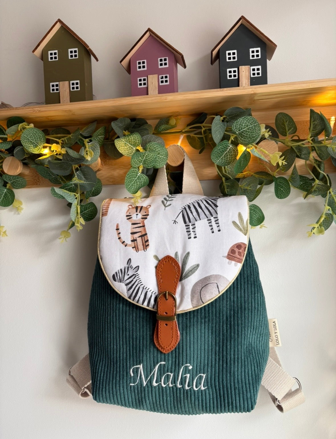 Sac maternelle personnalisé broderie prénom velours côtelé forest rabat savane zèbre tigre 