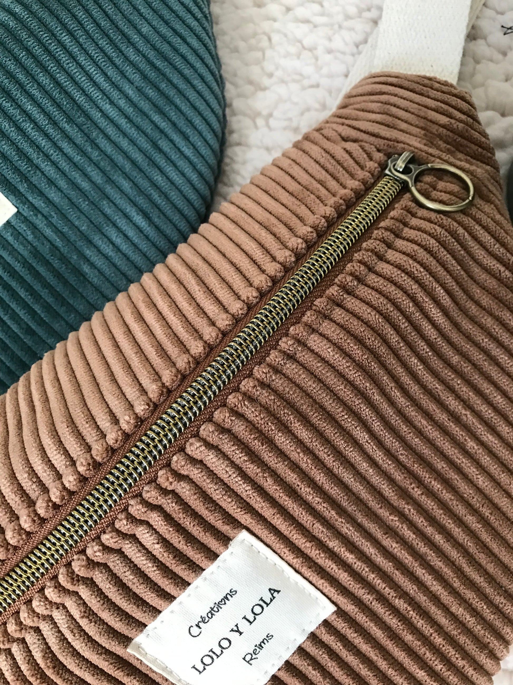 Sac banane velours côtelé personnalisé marron